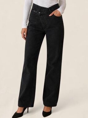 Insane Gene Black Weekend Crossover Hi-Rise Straight Jeans Size 29